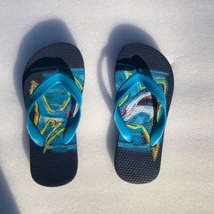 Boys size 12-13 flip flops